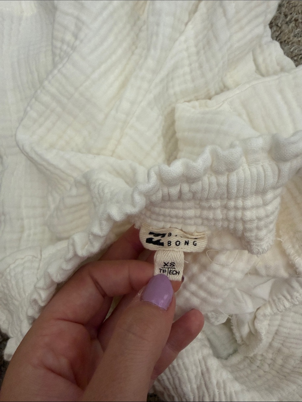 Billabong White High-Waist Gauze Pull-On Shorts - Picture 3 of 3